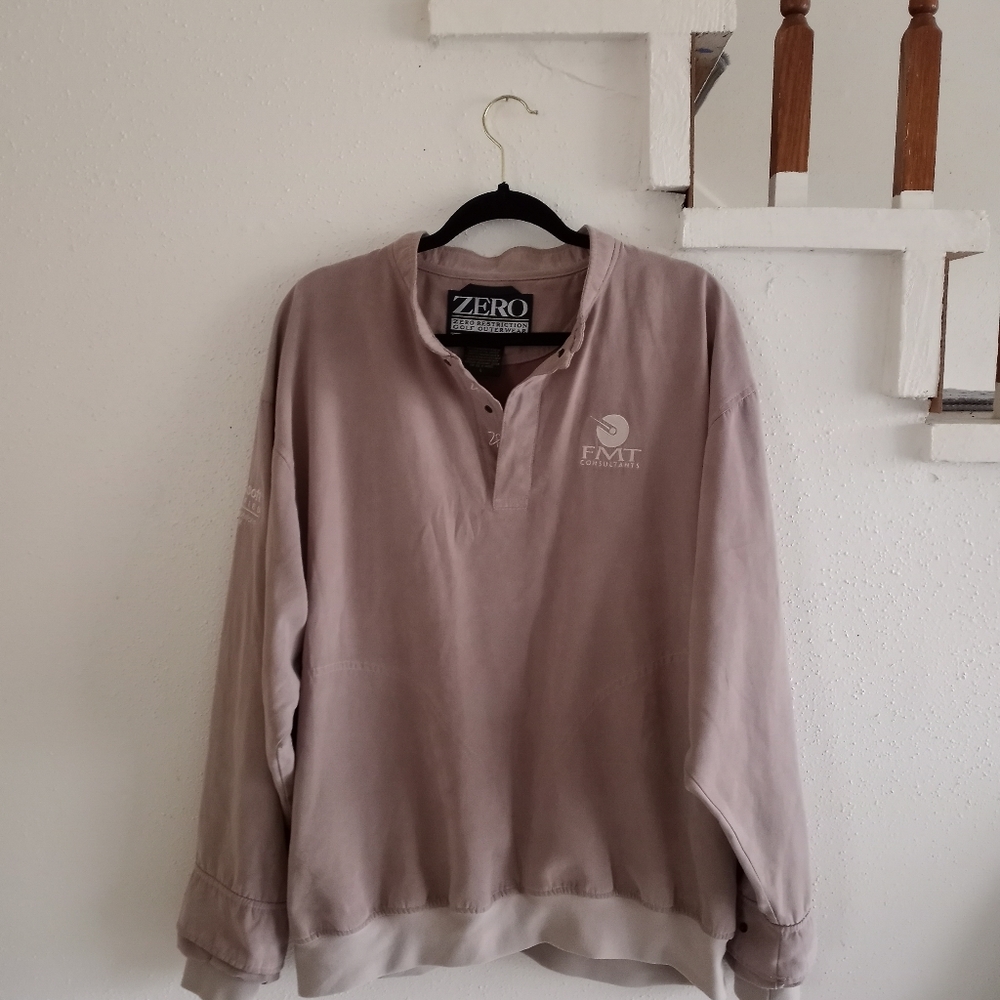 ZERO Restrictions Golf Outerwear Large